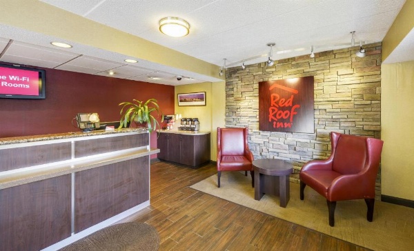 Red Roof Inn Richmond South image 9